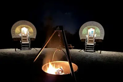 Image de Confortable Caravan with Nice Vistas in Danville, Kentucky
