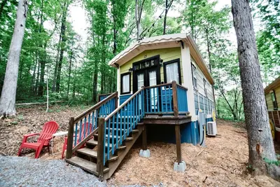 Image de Gypsy Cottage Near the Smokies #13 Esmeralda in Sevierville
