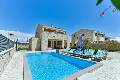 Image de Villa Carnela with heated pool