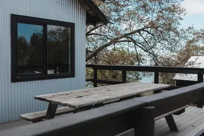 Image de Peaceful Two Bedroom Cabin on Acres of Private and Secluded Land, Perfect for a Visit to Yosemite National Park