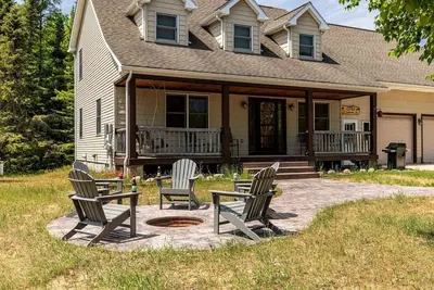 Image de Create Lasting Memories: Lakeside Family Getaway in the Heart of Paradise, Michigan