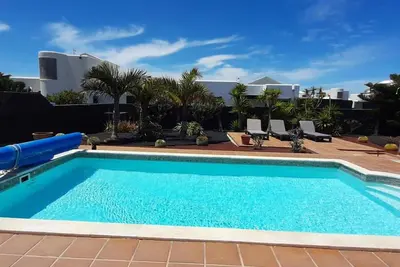 Image de Villa de vacances 'Adais' avec piscine privée, Wi-Fi et climatisation