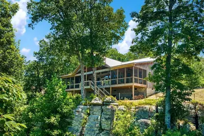 Image de Sundance Rock -Majestic Cottage with Open Living Spaces and Views in Mentone, Alabama