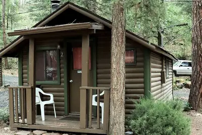 Image de Pet Friendly Studio Cabin with Fireplace near Tonto National Forest, Central Arizona
