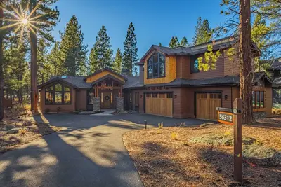 Image de Meadowood Retreat with Access to Exclusive Golf
