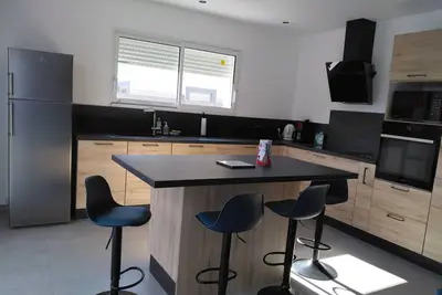 Image de Villa « Le Veyre » avec vue sur la montagne, terrasse privée et Wi-Fi