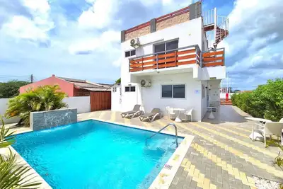 Image de Charming 1-bedroom apartment in perfect Oranjestad with outside Pool