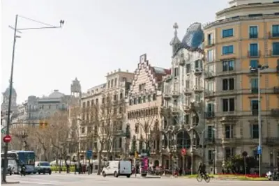 Image de Modernist Gem for Large Groups in Central Barcelona