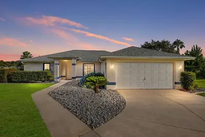 Villa Ciska: Gorgeous pool home with 3 Suites