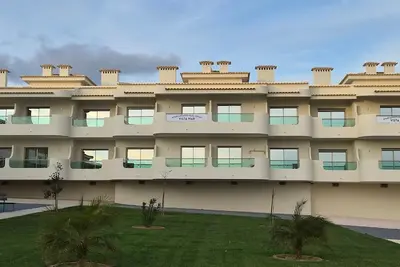 Image de Appartement T1 avec piscine partagée, Wi-Fi et climatisation