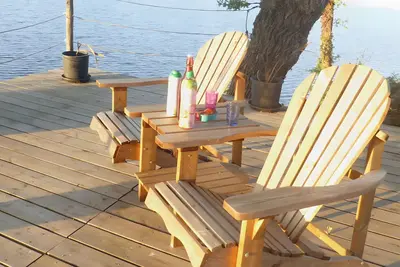 Image de Appartement « Le clos du pont » avec vue sur lac, piscine partagée et Wi-Fi