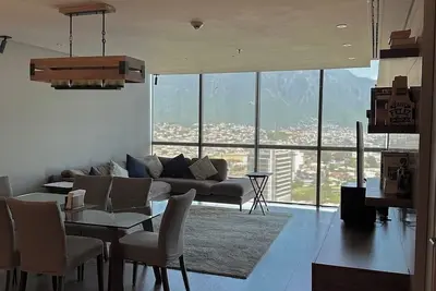 Image de Luxurious and elegant apartment in Connexity