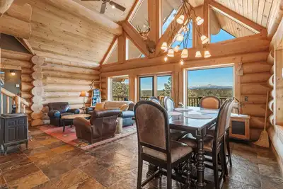 Image de 45-Acre Florissant Ranch Cabin & Stable