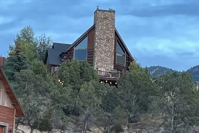 Image de Charming Lake Retreat Surrounded by Beautiful Views, Atv Trails, & Lakes.