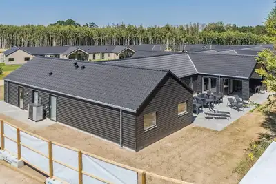 Image de Magnifique maison à Glesborg avec sauna