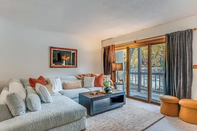 Ski, Hike & Unwind! Riverfront Getaway in Lincoln