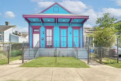 Image de Charming 4-bedroom cottage in a prime location in New Orleans with Ac