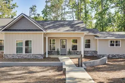 Image de Clark's Hill Lake Retreat! Waterfront Home w/ Dock