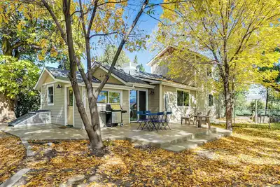 Image de 'Off the Rails' in Palisade: Wine Country Retreat!