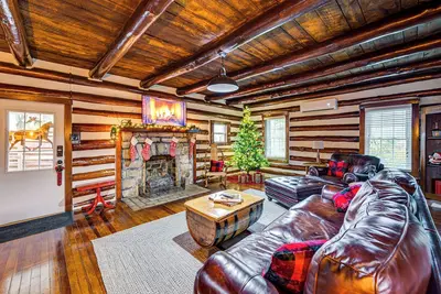 Image de Family Holiday Cabin in Kentucky w/ Hot Tub!