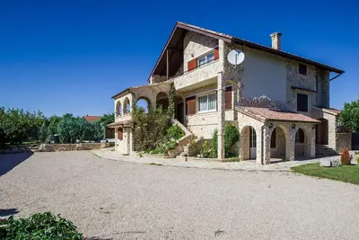 Image de Villa avec piscine chauffée près de Sibenik