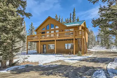 Image de Peaceful 3br Cabin Retreat | Deck & Scenic Mountain