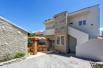 Image de Villa vue sur la mer près de la plage à Posedarje