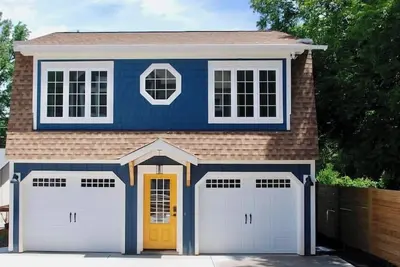 Urban Nest Guest House