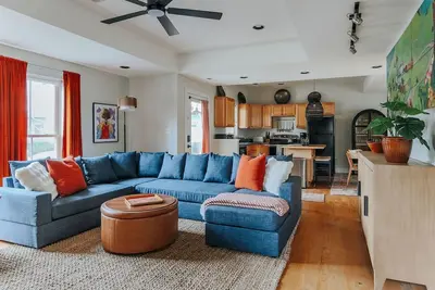 Image de Oasis on 5th-Maison-Salle de bain privée