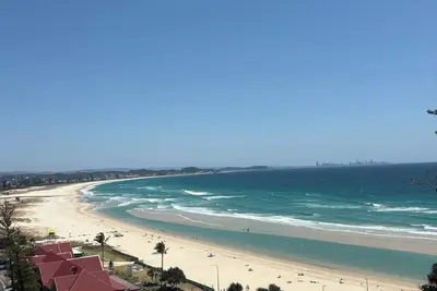 Image de Kirra Summit - Ocean views from Surfers to Snapper.