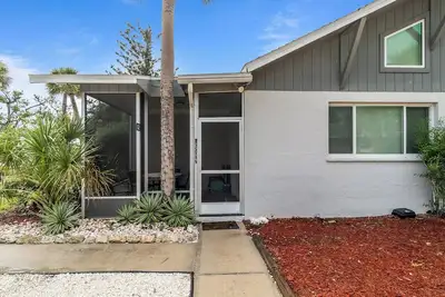 Image de quite newly refurbished Cottage walking distance to beach small complex