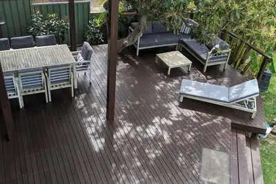 Image de Manyana Beach Getaway: Spacious house with large deck 2 mins walk to the beach.