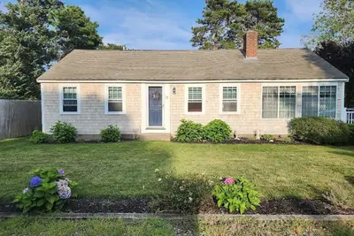 Image de Welcoming 3-bedroom house with Ac in Dennis Port, close to beaches