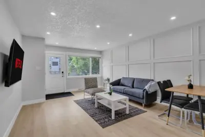 Image de Near Stampede: Modern 2br and Mayland Heights Stay