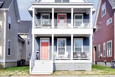 Image de Blue on Buckroe: Family Beach Getaway w/ Gameroom!