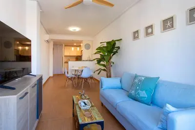Image de 2 bedroom centraly-located flat