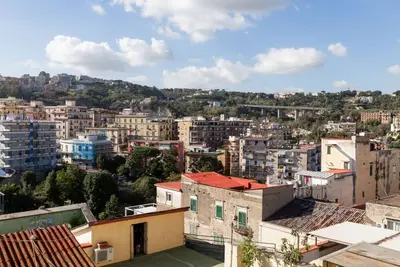 Image de Napoli Milionaria al centro storico
