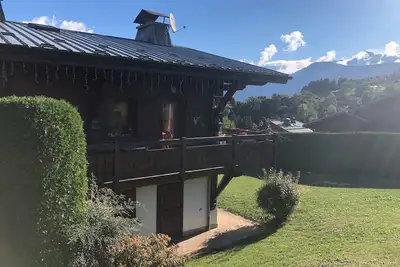 Image de Appartement dans chalet à 2 pas du centre du village: navette gratuite domaine