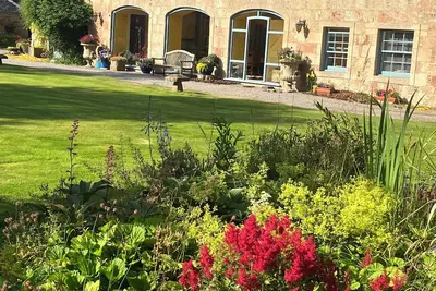 Image de North Cottage at Boath Stables – A Cozy Highland Escape