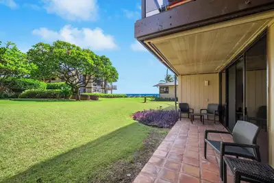 Image de Stunning Ocean Views From Your Private Ground-Floor Lanai With Pool Access