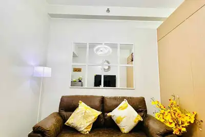Image de Come and enjoy your stay @ out one bedroom condo unit. .