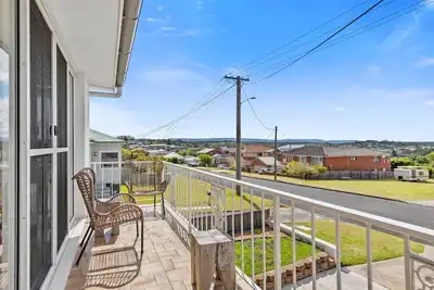 Image de Harbour Mist Hideaway - Where Coast Meets Calm