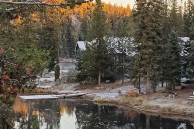 Turtle Loft Lakefront Cabin Townhome