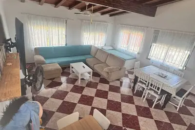 Image de House with Jacuzzi in the mountains.