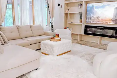 Image de Fall Nordic Cottage Retreat with Hot Tub 60 Minutes from City