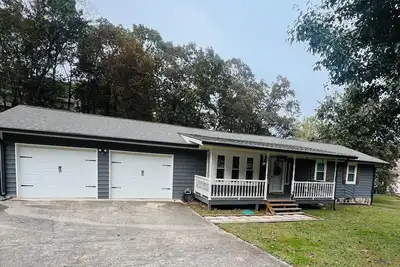 Image de Cozy 3 bedroom Cottage in Charming Ringold Ga