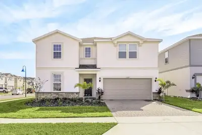 Image de 10 Bed | 8 Bath Extraordinarily-Luxury Villa w/Gamesroom & Pool