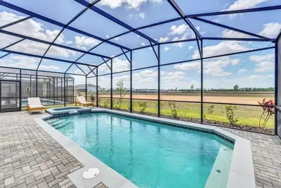 Image de 10 Bed | 8 Bath Extraordinary Villa w/ Gamesroom & Pool 15985Cape