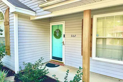 Image de Cozy 2-bedroom house in charming Brandon/Flowood with King/Bunks/Futon