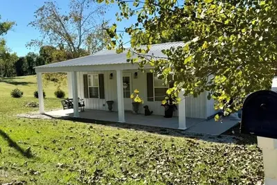 Image de Cozy Country Cottage – 6 Min to Dale Hollow Lake